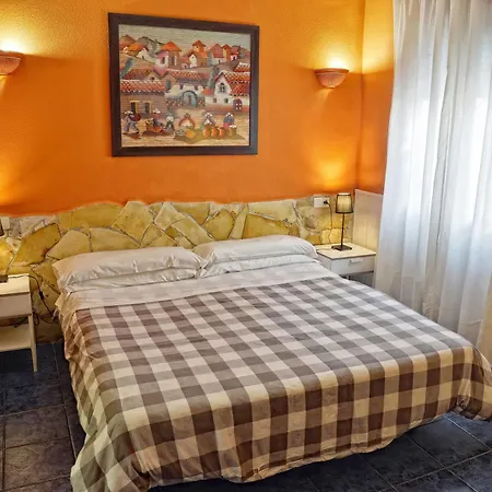 Elcano Hotel