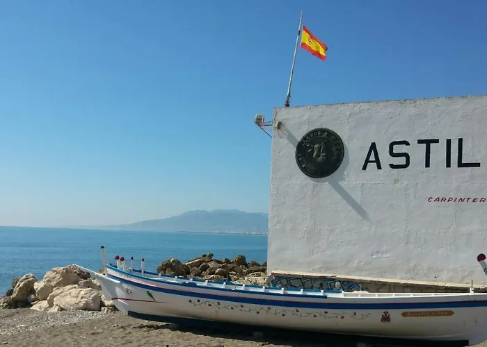 Elcano 2* مالقة